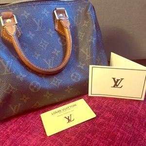 Louis Vuitton Speedy 25 - AUTHENTIC